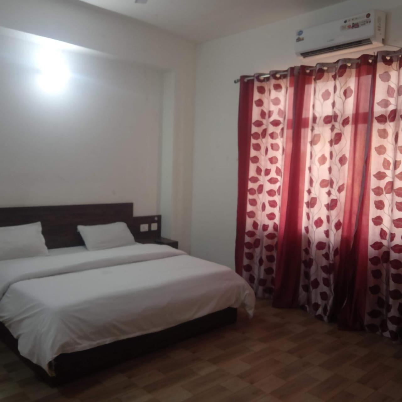 The Rejoice Hotel & Guesthouse Большая Нойда Экстерьер фото